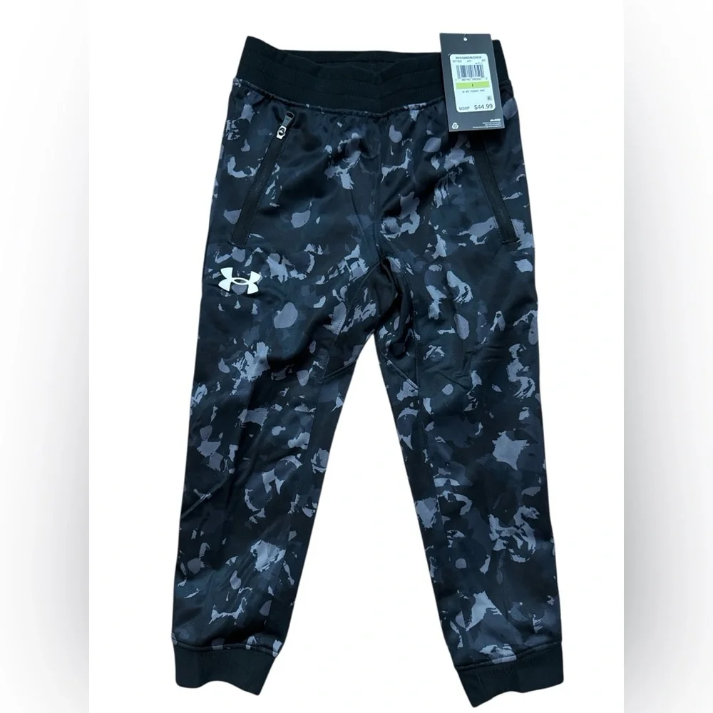 Under Armour Boys Jogger Style Pants Size 4‎ NWTS Black & Gray Athletic Fit